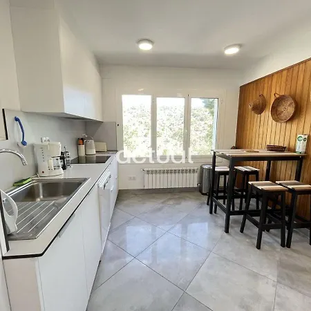 Casa Mas Nou 24 *